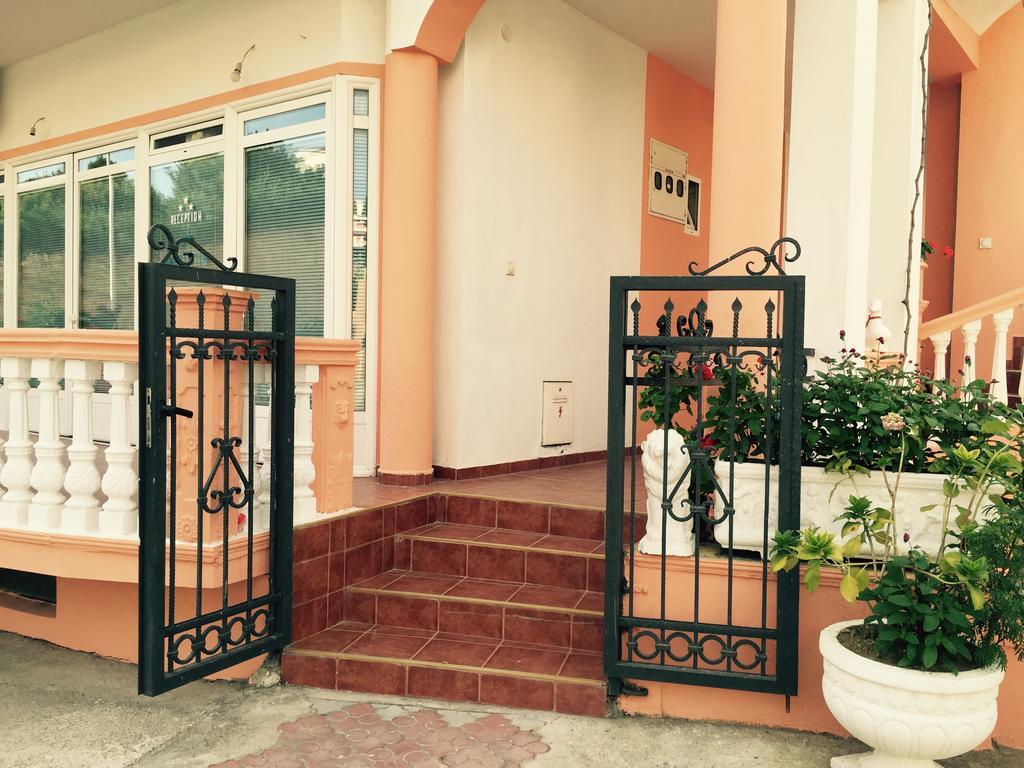 Apartments Delfin Ulcinj Zewnętrze zdjęcie