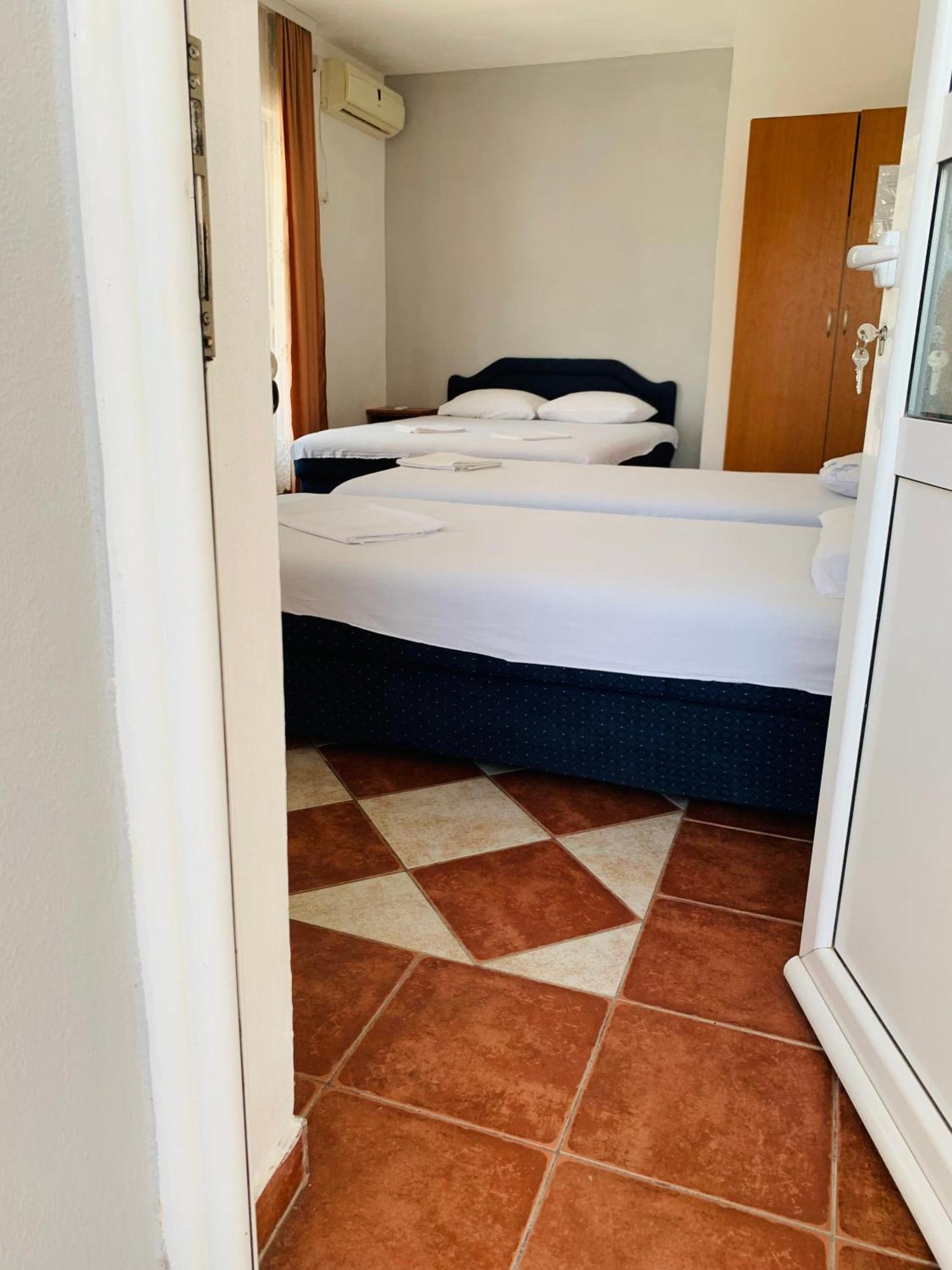 Apartments Delfin Ulcinj Zewnętrze zdjęcie