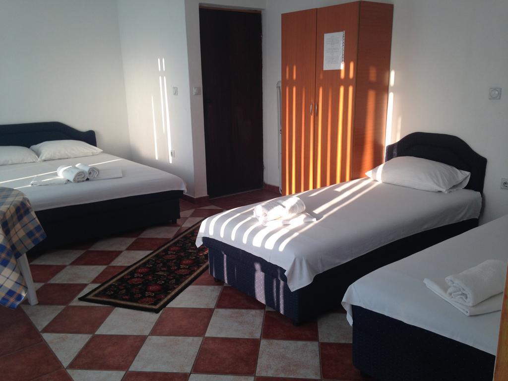Apartments Delfin Ulcinj Zewnętrze zdjęcie